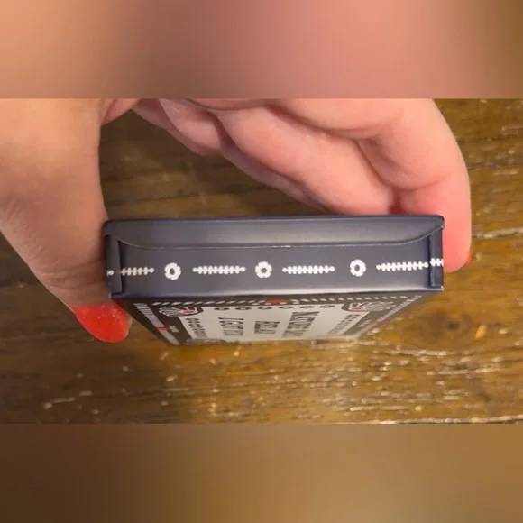 New, Blue Q “W**d Box” Metal Box Tin, Collectible, Limited Edition - Picture 7 of 8